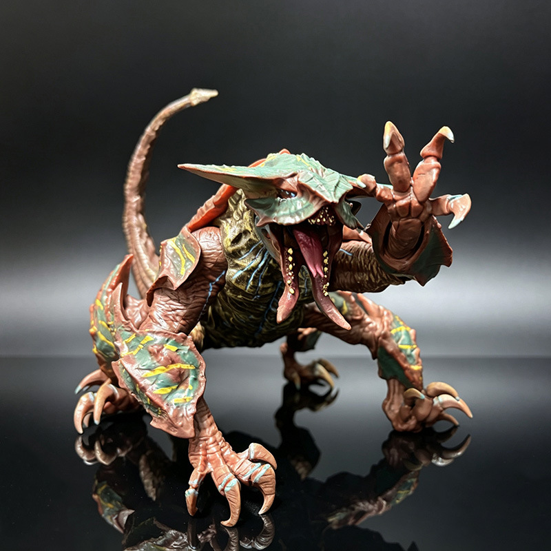 Cobra Extruder - Pacific Rim White Snake Monster Model